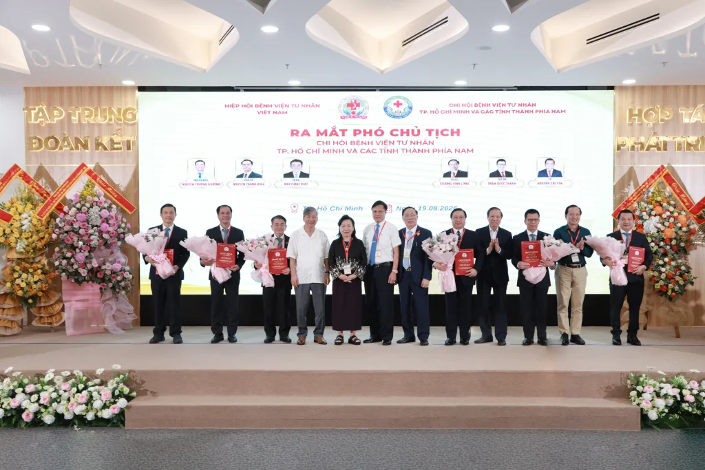 Ra mắt Ban Chấp hành Chi hội Bệnh viện Tư nhân TP.HCM